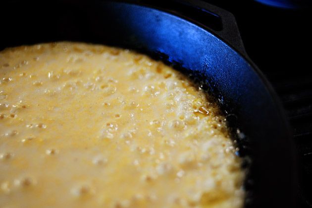 The Pioneer Woman - Skillet Cornbread Recipe