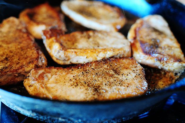Pork Chops with Apples & Creamy Bacon Cheese Grits