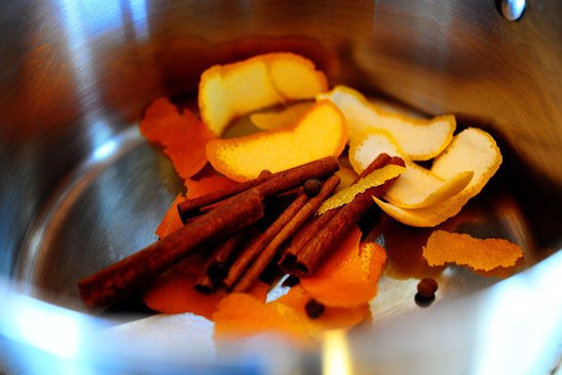 Mulled Apple Cider • Food Folks and Fun