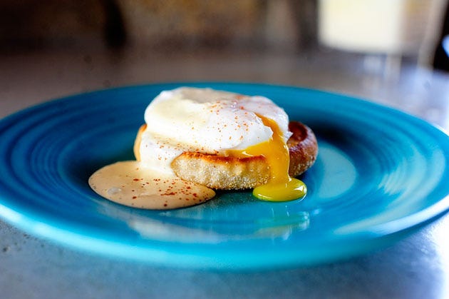 How to Use an Egg Poacher, Eggs Benedict