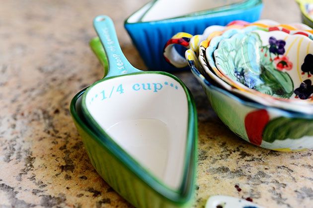 Pretty Measuring Cups and Spoons