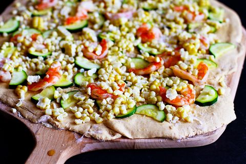Summertime Shrimp Pizza on The Pioneer Woman: Food & Friends. (Recipe and post from Dara Michalski of Cookin' Canuck)