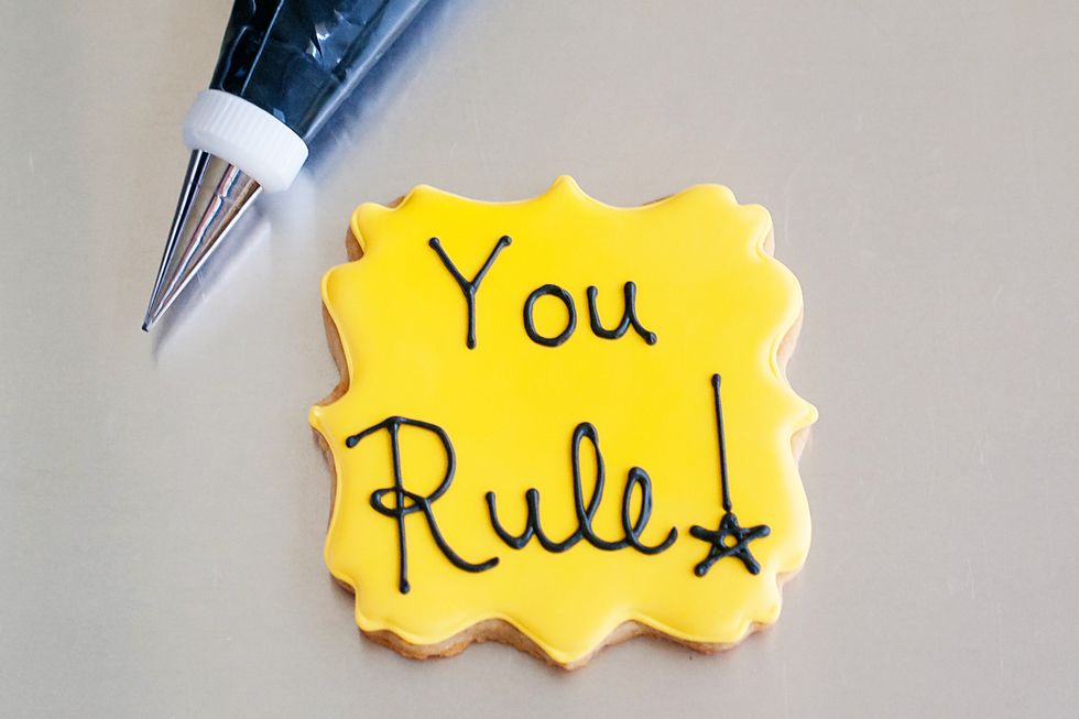 You Rule! Decorated Cookies on The Pioneer Woman: Food & Friends. (Recipe and post from Bridget Edwards of Bake at 350)