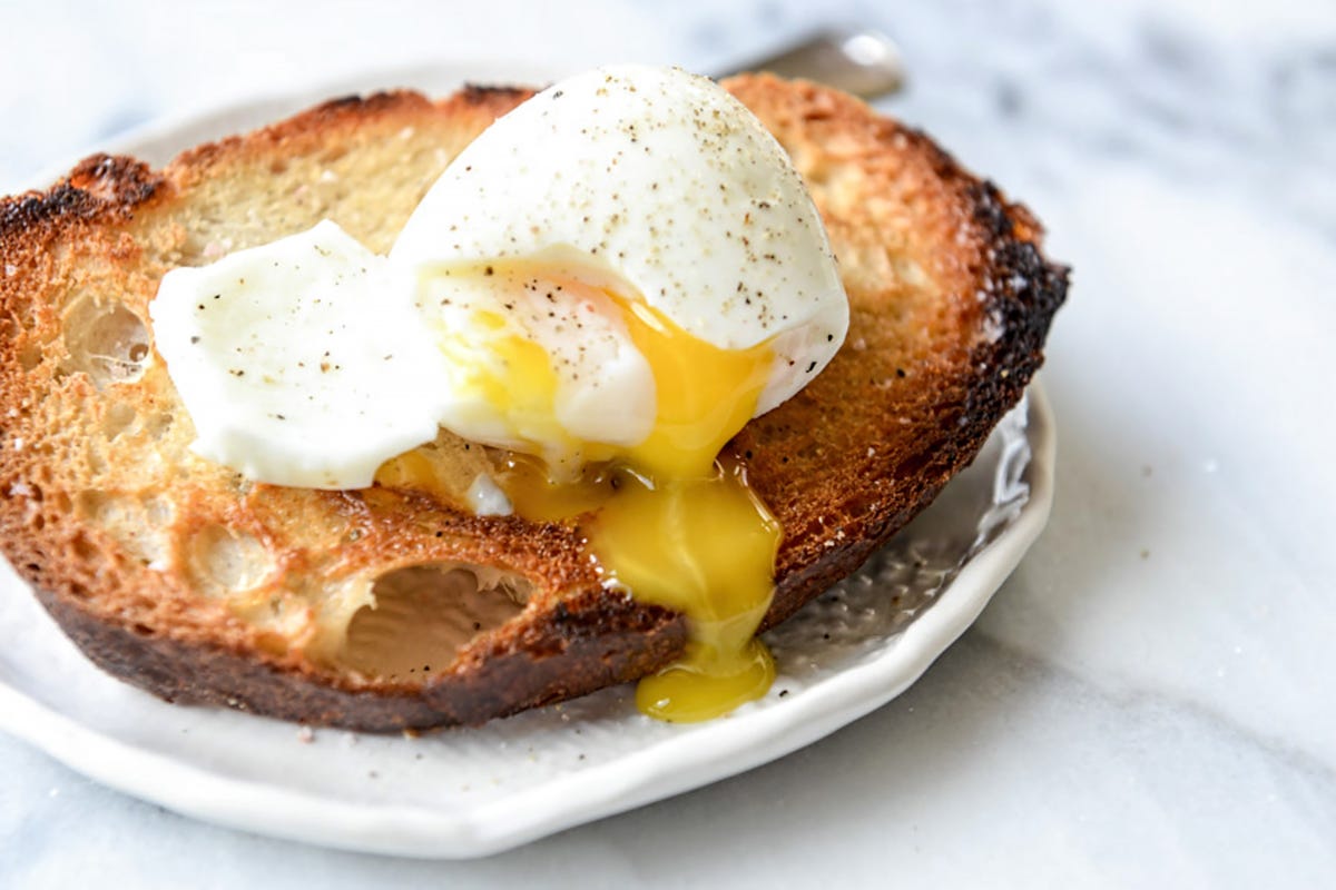 How to Make Hard Boiled Eggs - Eating Bird Food