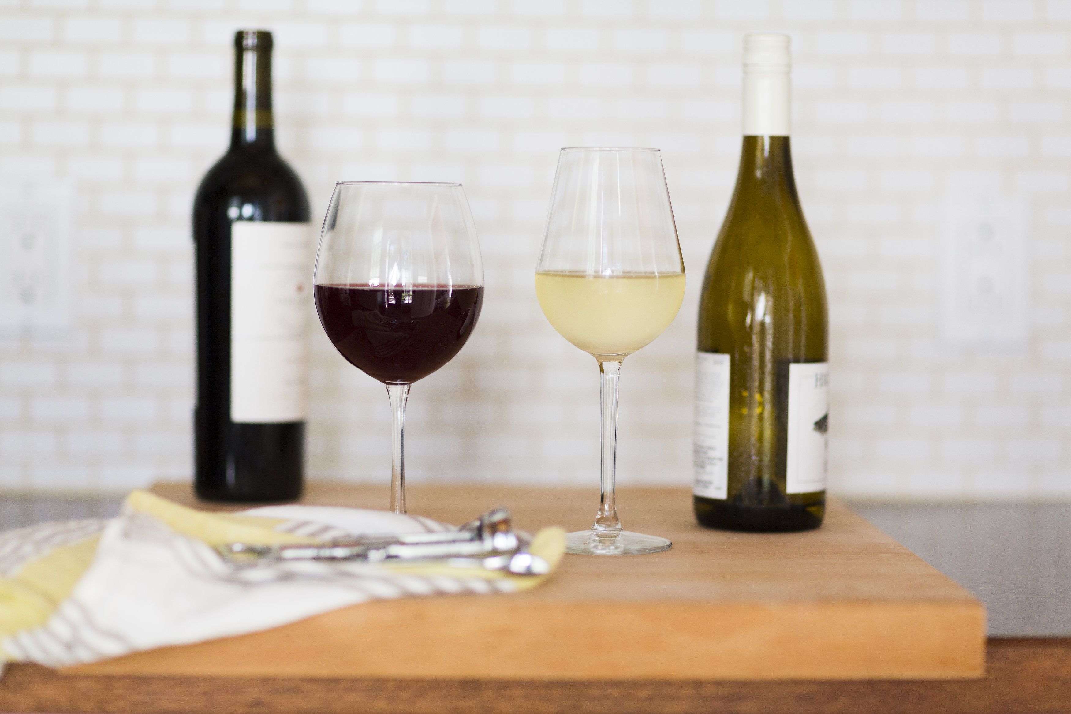 White Wine Glasses  Discover the Perfect White Wine Glass Shape