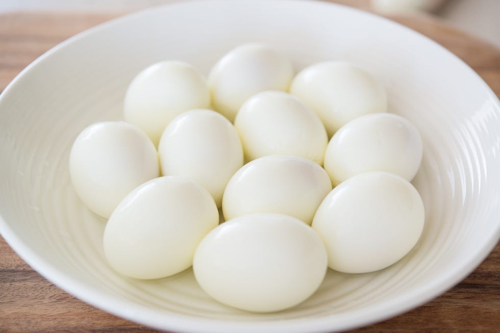 Perfect Easy-to-Peel Hard-boiled Eggs