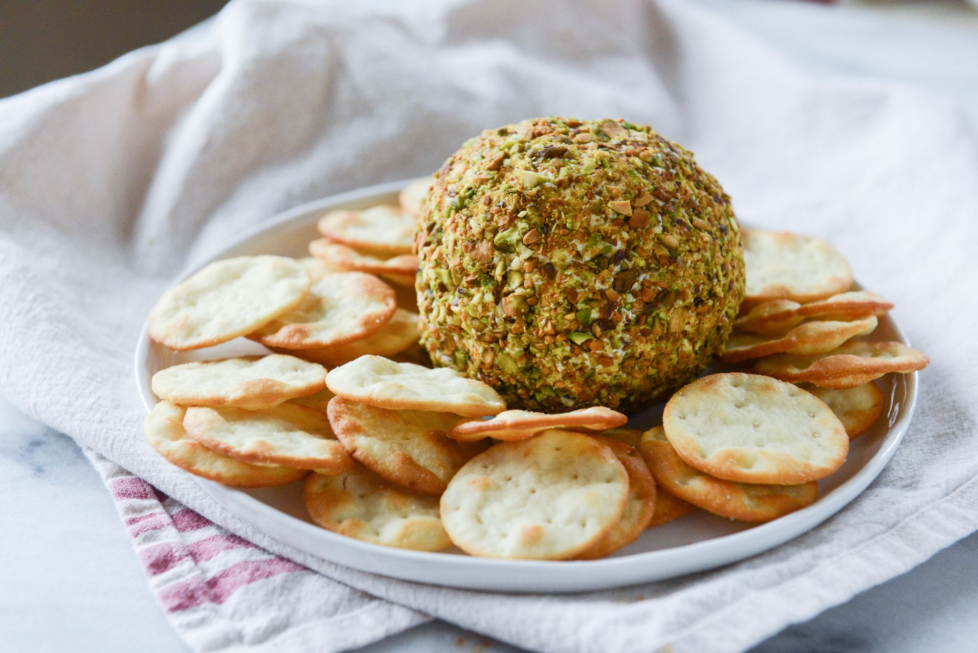 Pistachio Goat Cheese Ball