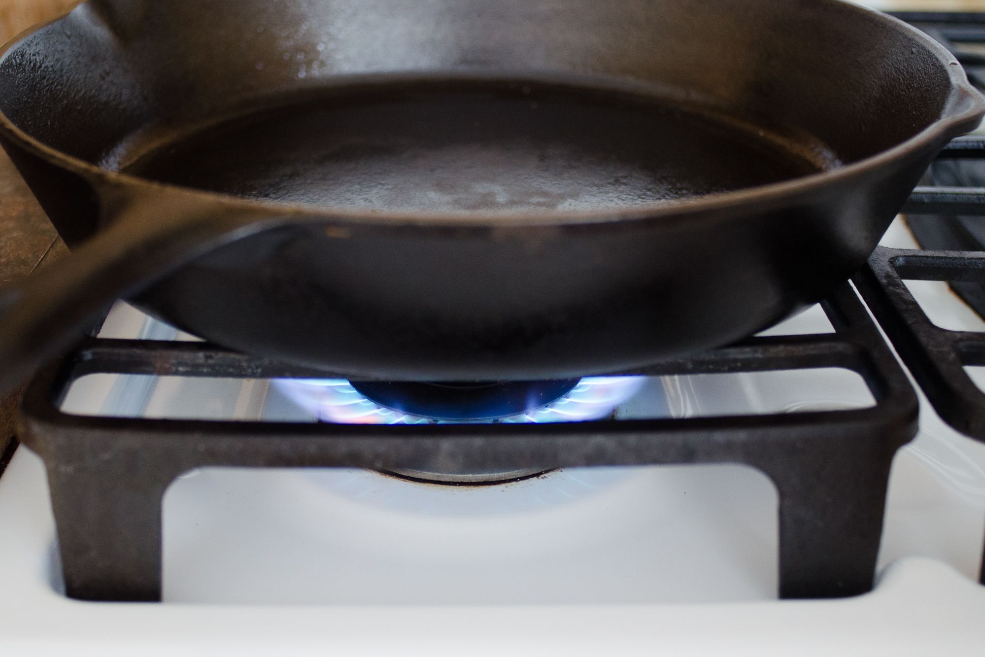 3 Easy Steps to Clean Your Cast Iron Skillet - Drizzle Me Skinny!