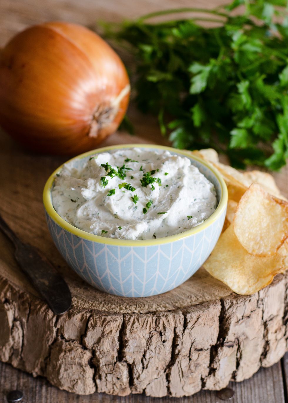 Homemade French Onion Chip Dip