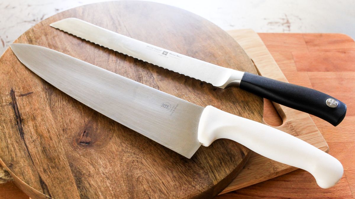 Knife Sharpening Guide 101: How to Sharpen a Pocket Knife