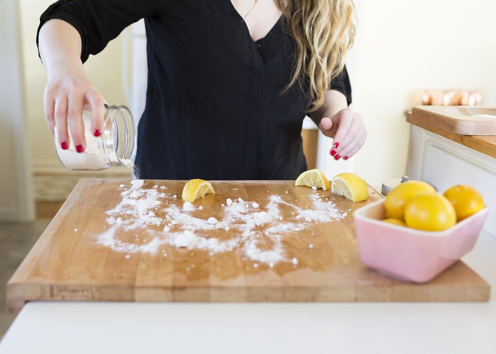 This Quick Trick Will Tell You If Your Cutting Board Is Too Small