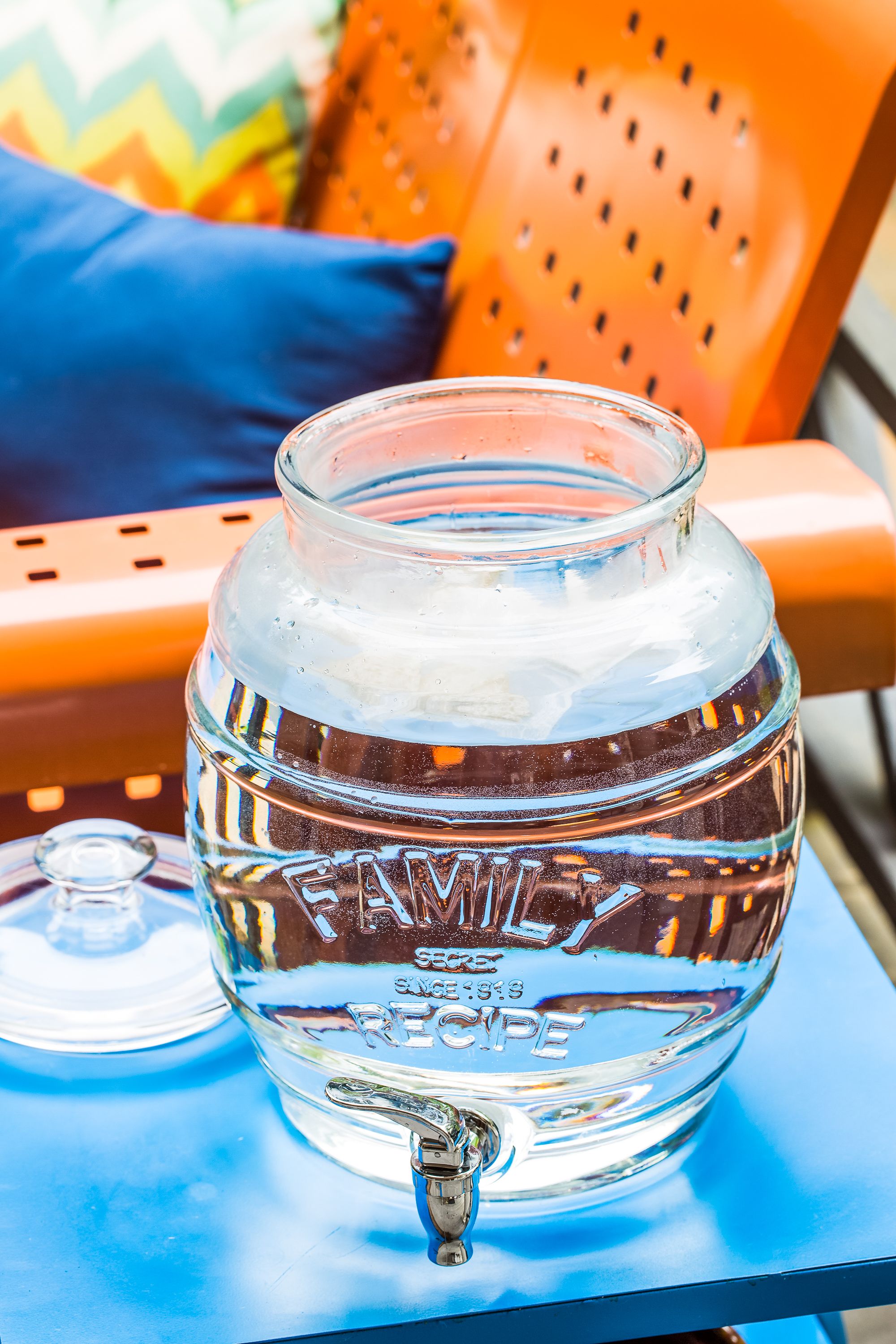 Sun Tea: A Southern Summer Staple with 2 Ingredients