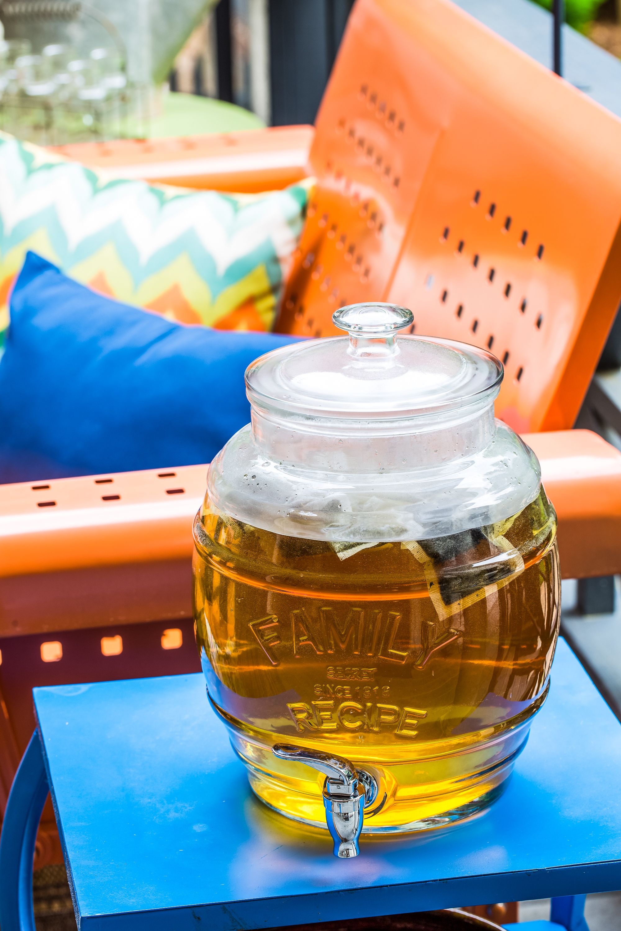 How to Make Sun Tea as Good as Your Mom's