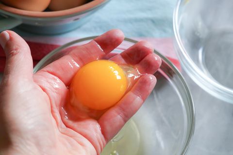 How to Separate Eggs