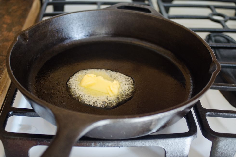 How to Make the Perfect Omelette In a Cast Iron Skillet
