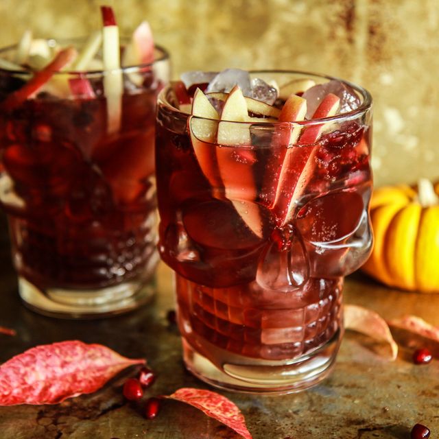 Spiced Apple Cider Pomegranate Moscow Mules