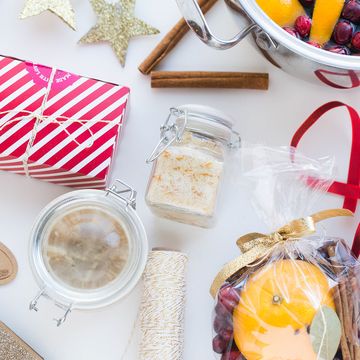 Easy Gift Ideas from Your Kitchen