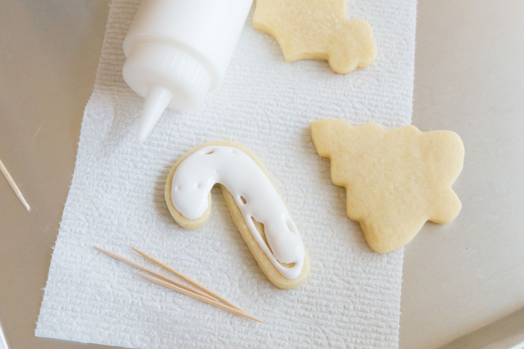 Easy Cookie Decorating with Kids!