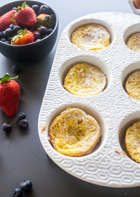 Mini Dutch Baby Pancakes with Berry Compote