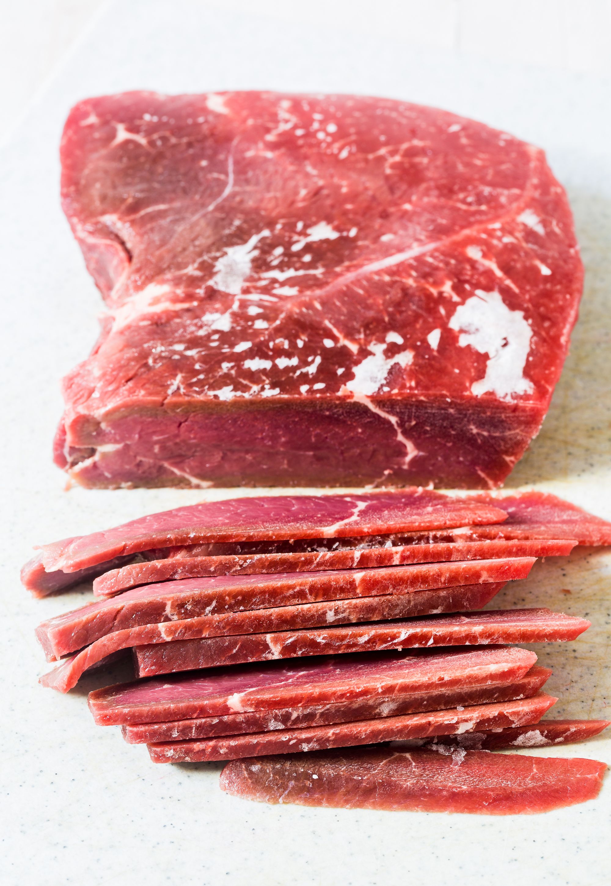 https://hips.hearstapps.com/thepioneerwoman/wp-content/uploads/2018/07/how-to-make-beef-jerky-1.jpg