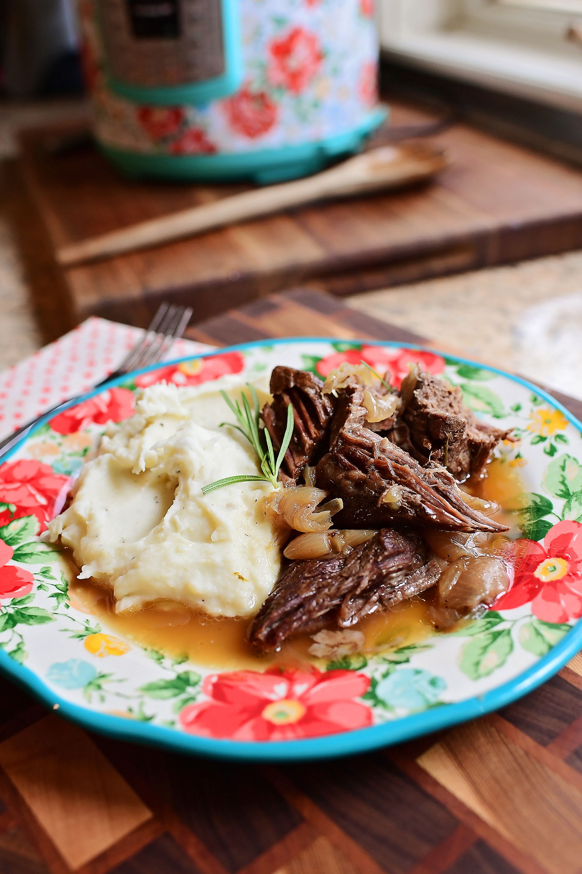 instant pot pot roast pioneer woman