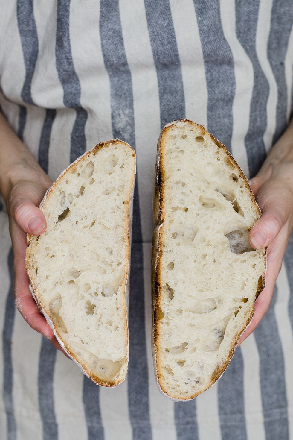 Homemade Sourdough: Easy, At-Home Artisan Bread Making