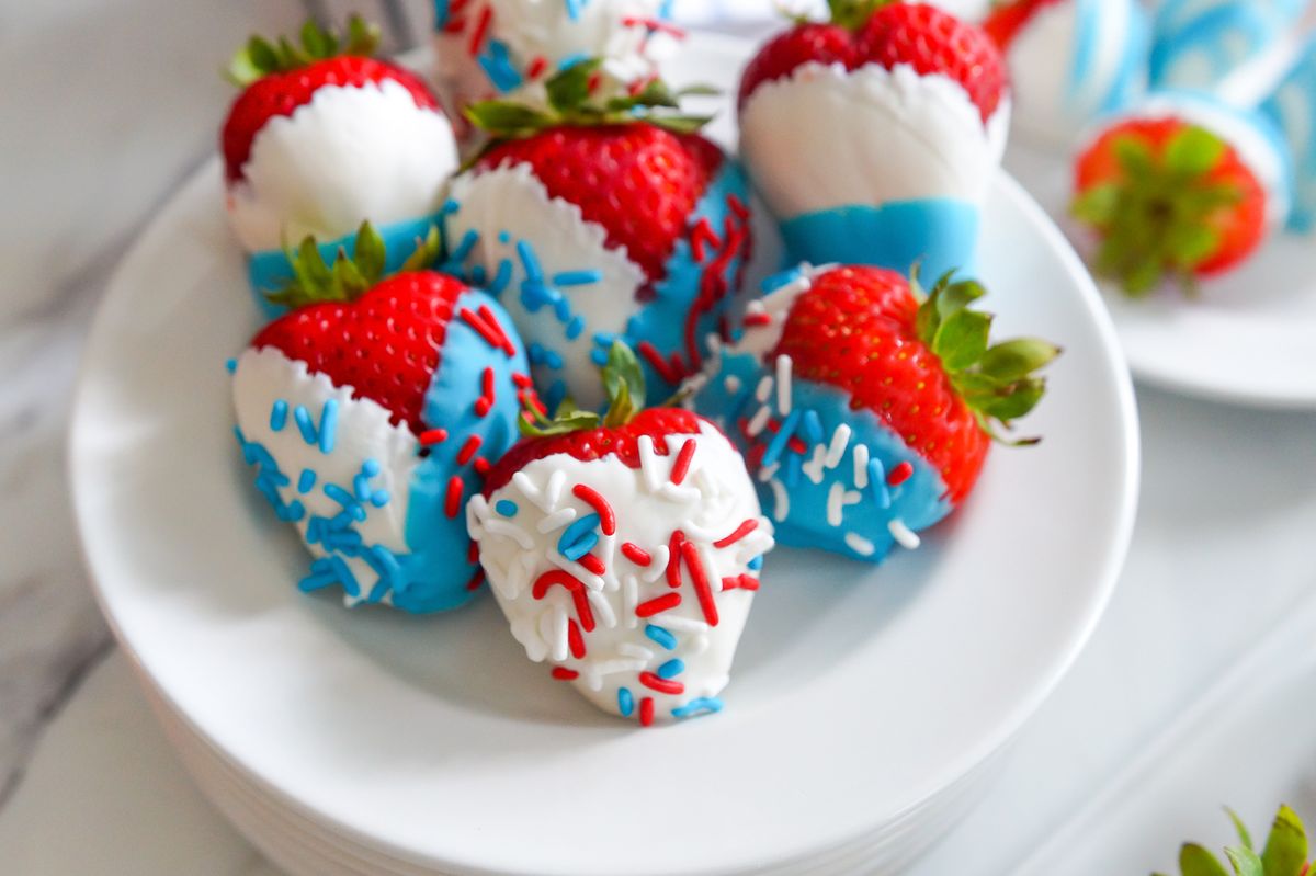 Red, White and Blue Strawberries plate 1