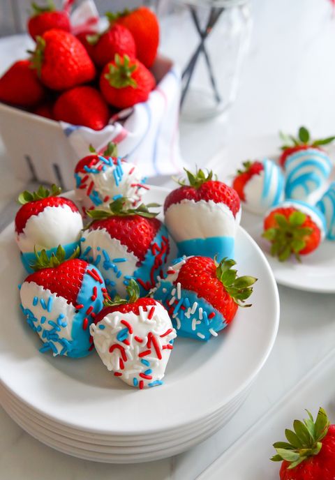 Red, White and Blue Strawberries plate 2