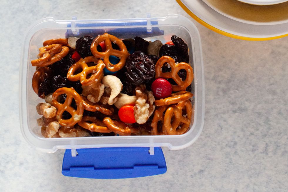 how to pack travel snacks 11 2