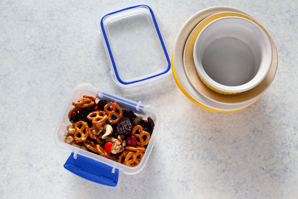 How to Pack Travel Snacks 12