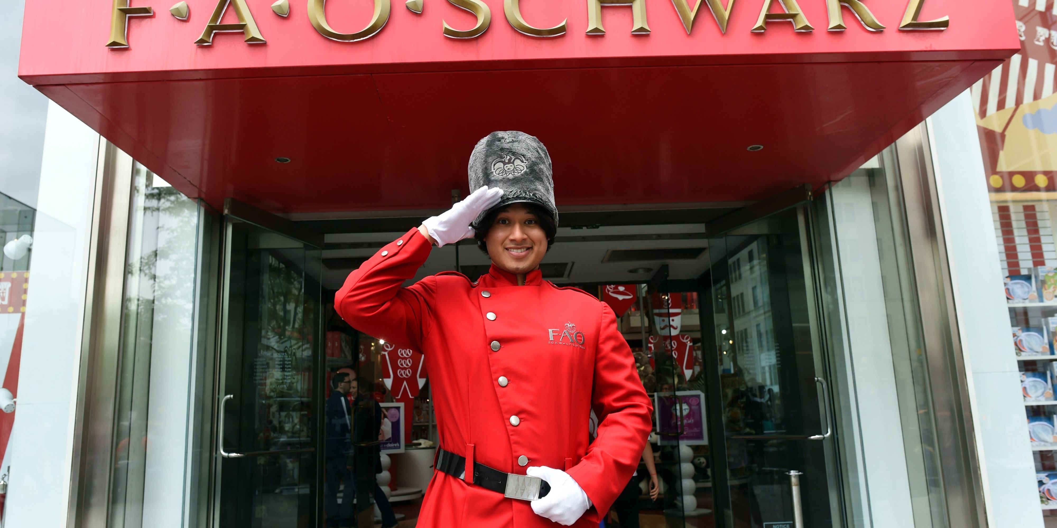 fao schwarz toy store