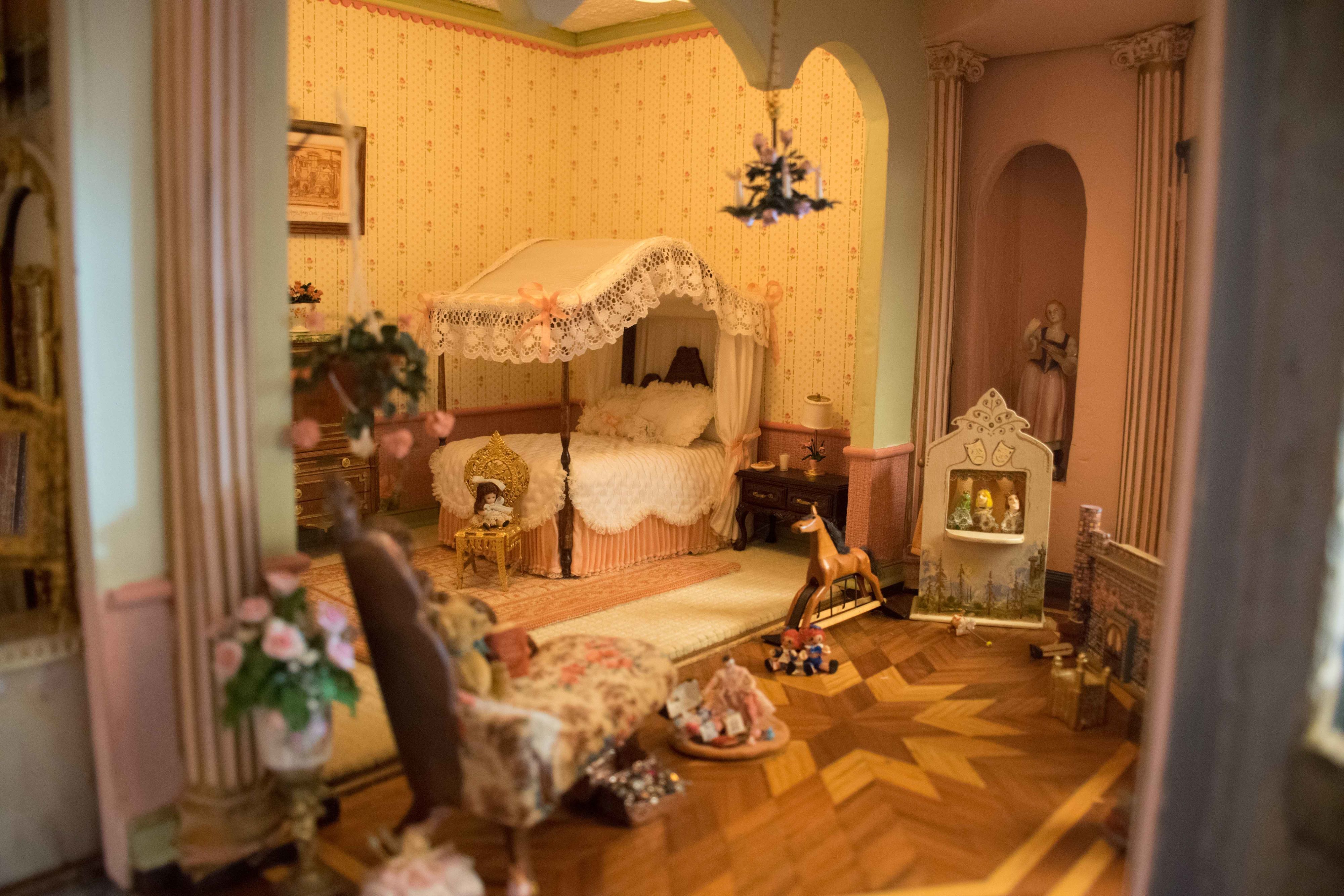 astolat dollhouse castle inside