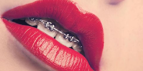 Lip, Red, Organ, Tooth, Carmine, Photography, Close-up, Coquelicot, Macro photography, Gloss, 