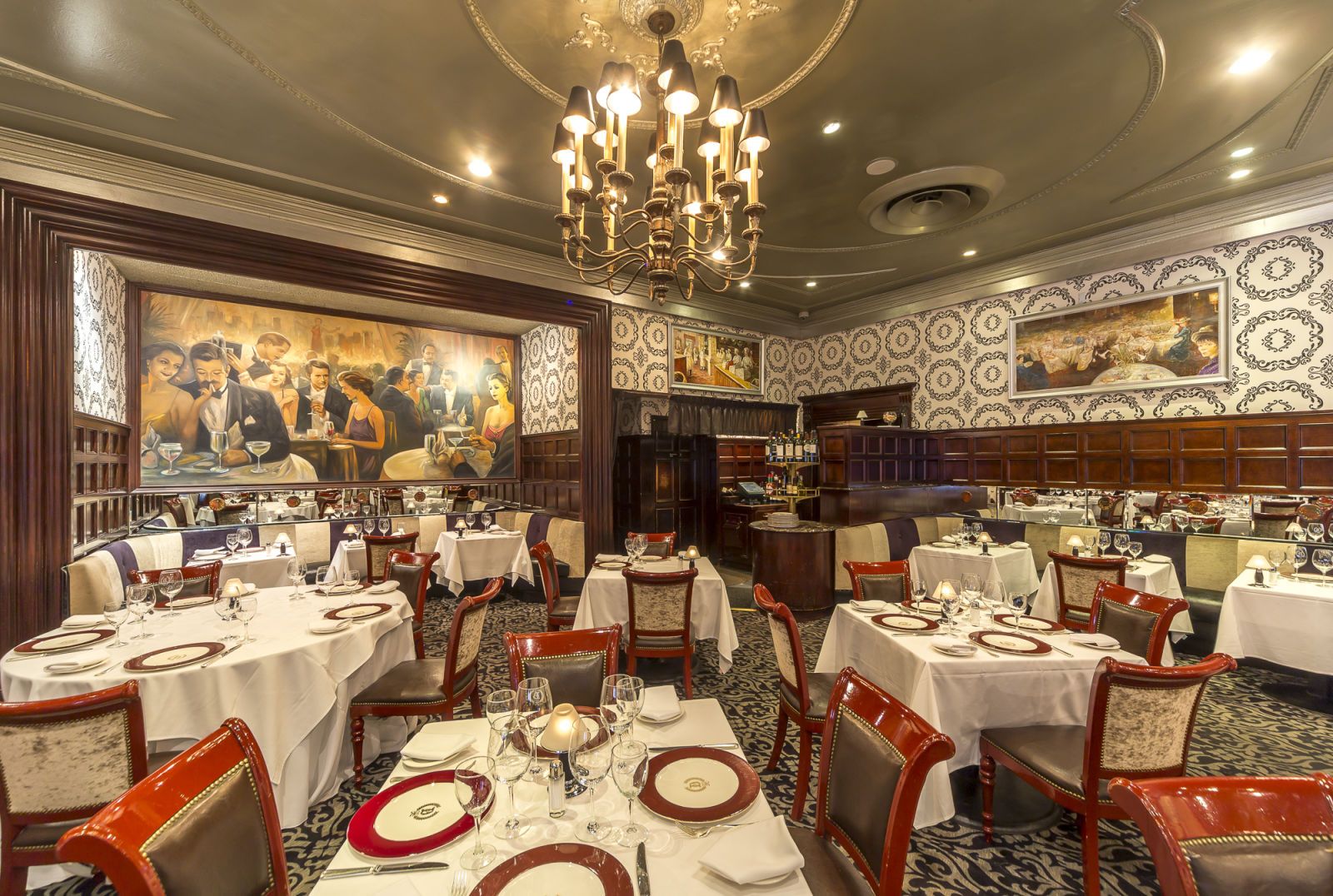 11 Classic New York City Restaurants - NYC's Historic And Famous ...