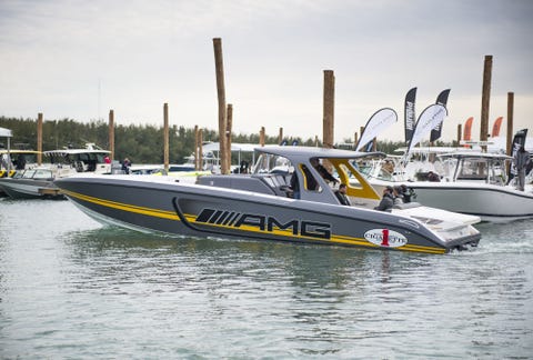 Mercedes Amg Cigarette Boat 2016 Here Is Mercedes Amg S New Cigarette Boat