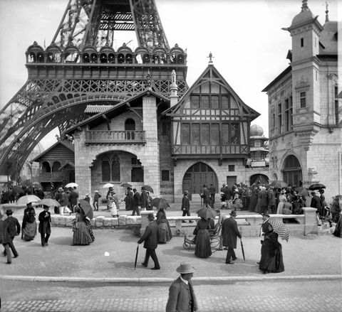 Paris-World-Fair-in-1889