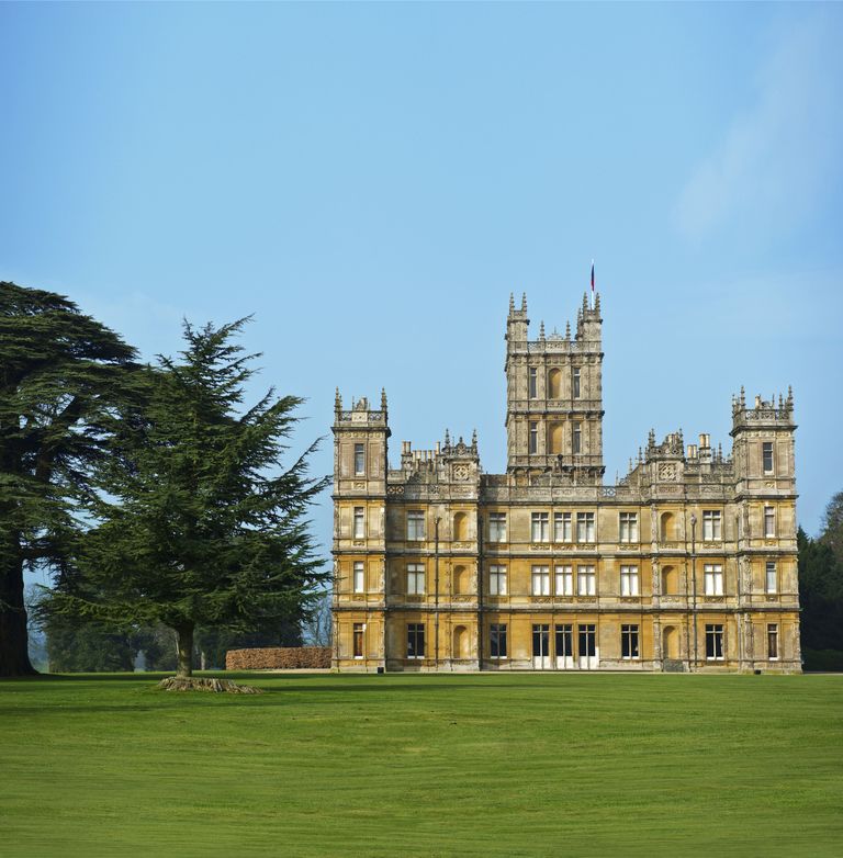 15 Photos of Highclere Castle, the Real Life Downton Abbey