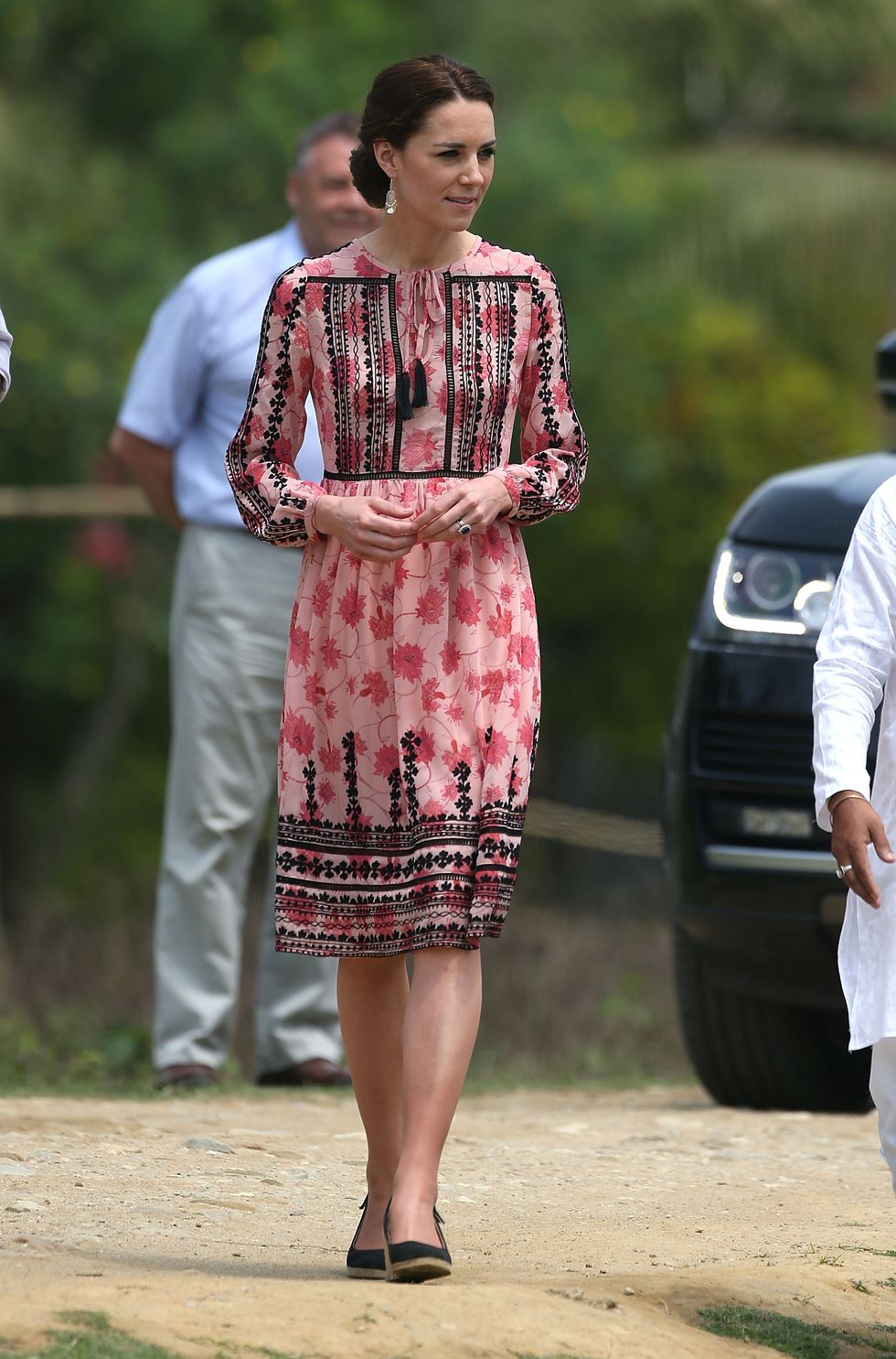 Kate Middleton's outfits for the Royal tour of India and Bhutan ...