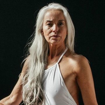 This 60-Year-Old Swimsuit Model Proves Age is Just a Number