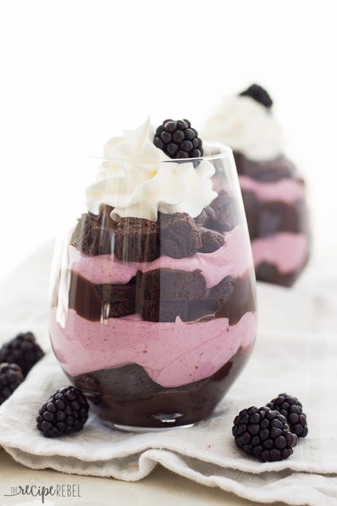 28 Best Halloween Desserts In 2021 Easy Recipes For Halloween Sweets 28-best-halloween-desserts-in-2021-easy-recipes-for-halloween-sweets