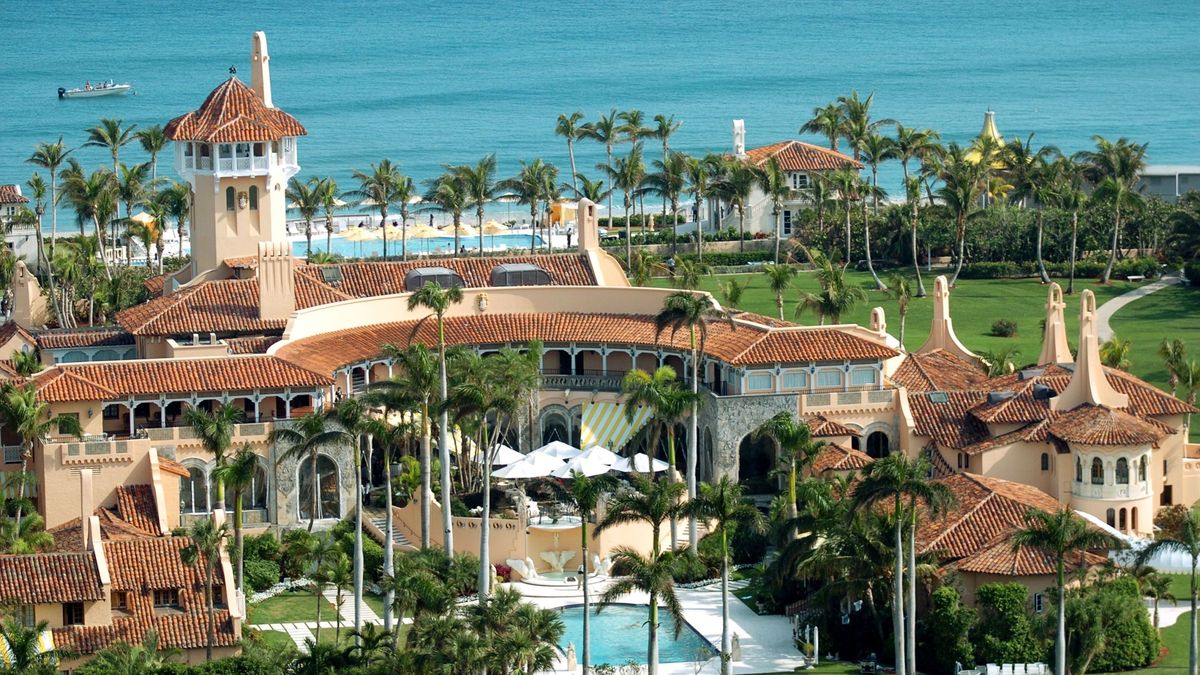 Donald Trump's Mar a Lago Estate Facts and Pictures - Mar-a-Lago