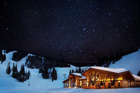 Night, Winter, House, Star, Space, Snow, Midnight, Astronomical object, Home, Log cabin, 
