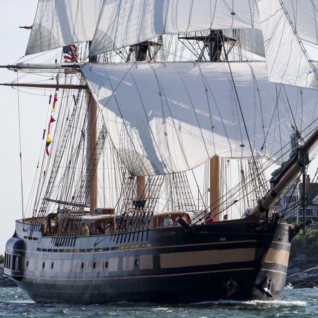 Oliver Hazard Perry Tall Ship