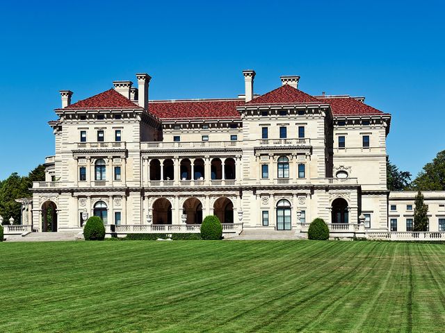 The second Rhode Island house tour on this list is a grand one: the Vanderbilt family's summer "cottage" (possibly the understatement of the year) was designed in the style of the Italian Renaissance, and to say it is impressive is an understatement. 

  Clearly, the Vanderbilt family knew how to celebrate the holidays. Tour the Gilded Age mansion at Christmas time for live music, visits with Santa, and all things decorated in silver-and-gold.

  Learn more on newportmansions.org.
