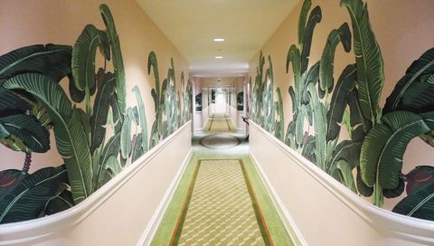 Banana Leaf Wallpaper Prints in History – Beverly Hills Wallpaper