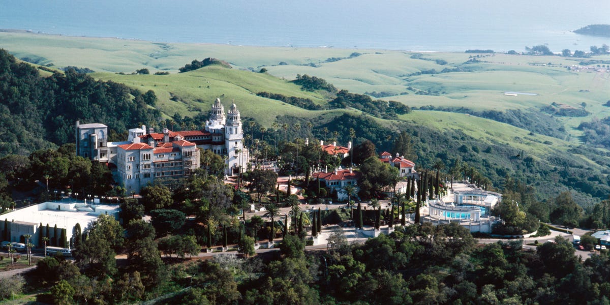 California Wildfire Threatens Hearst Castle