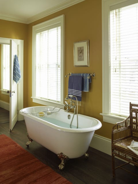 Room, Plumbing fixture, Interior design, Floor, Bathtub, Flooring, Architecture, Wood, Property, Tap, Room, Plumbing fixture, Interior design, Floor, Bathtub, Flooring, Architecture, Wood, Property, Tap,