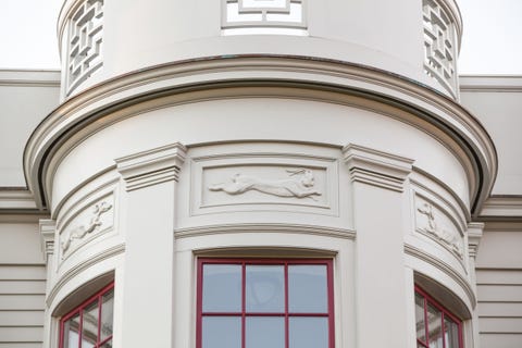 Architecture, Facade, Arch, Molding, Fixture, Material property, Daylighting, Classical architecture, Symmetry, Column, Architecture, Facade, Arch, Molding, Fixture, Material property, Daylighting, Classical architecture, Symmetry, Column,
