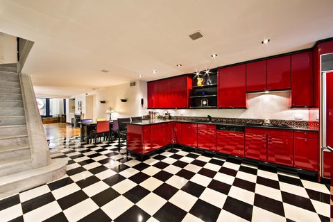 <p>The newly-remodeled kitchen</p>