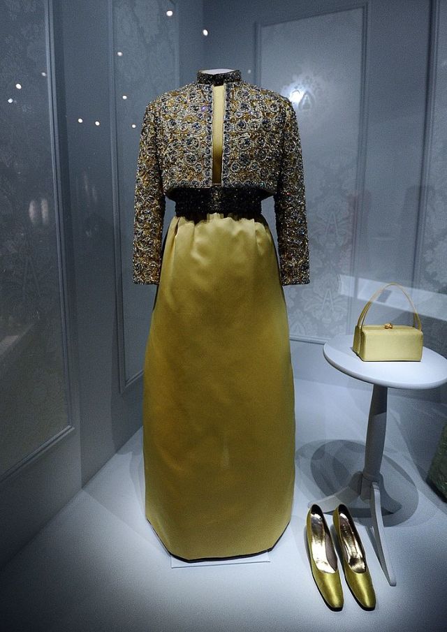 A Smithsonian Debut - Home - Mrs.O - Follow the Fashion and Style of First  Lady Michelle Obama